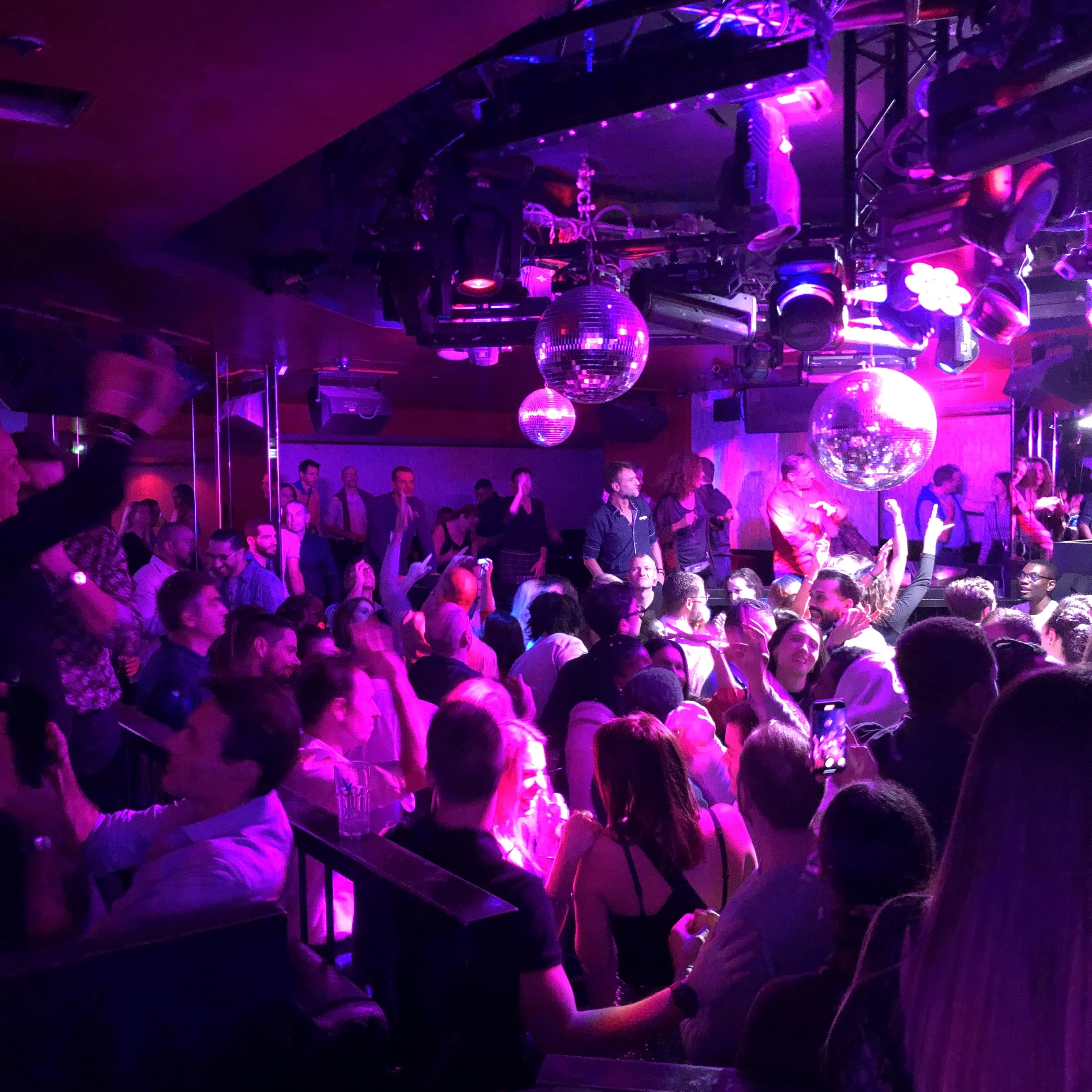 Ambiance d'une soirée Weezem Party
